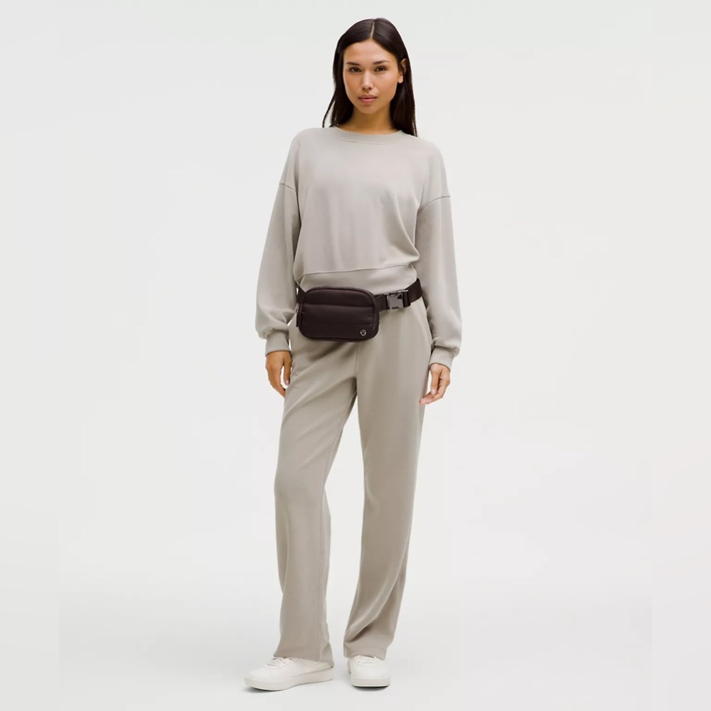 Lululemon Everywhere Belt Bag 1L Wunder Puff Iridescent- Heathered Espresso - Picture 9 of 9